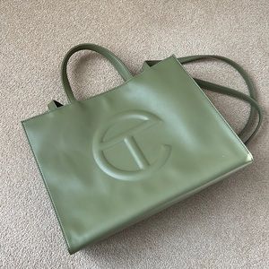 Telfar medium purse
